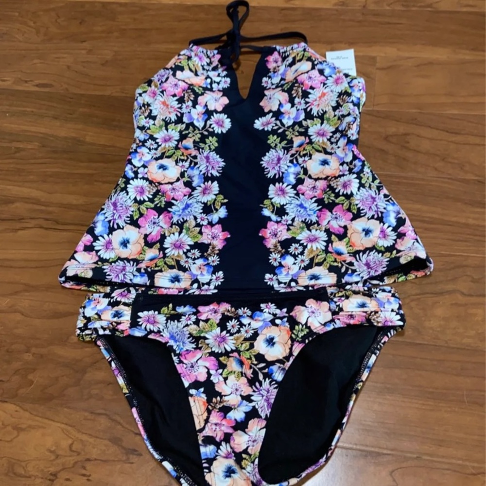 Kenneth Cole tankini Swimsuit Sef